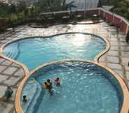 Swimming Pool 4 Hotel Satria Wisata