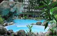 Swimming Pool 4 Condominium Danau Toba Hotel