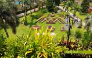 Nearby View and Attractions 6 Apartemen Puncak Marina Surabaya