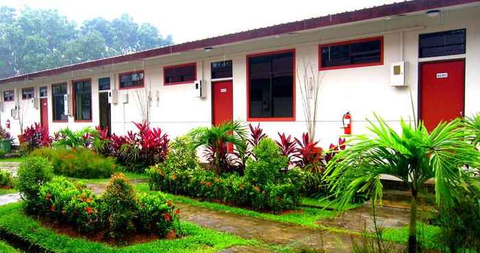 EXTERIOR_BUILDING Bintan Hostel