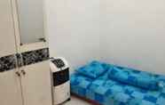 Bedroom 7 DeAL Guest House Syariah