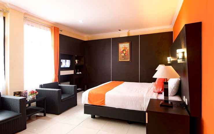 Arra Lembah Pinus Hotel Ciloto Puncak - Deluxe Room Breakfast