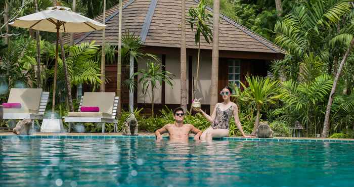 สระว่ายน้ำ River Kwai Resotel (SHA Certified)