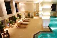 Swimming Pool Grand Richmond Stylish Convention Hotel (SHA Plus)