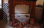 Bedroom 4 nDalem Natan Royal Heritage