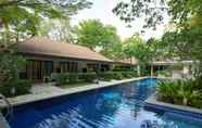 ภายนอกอาคาร 7 Nai Yang Beach Resort and Spa (SHA PLUS+)