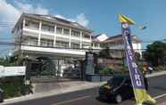 Bangunan 4 Delaga Biru Convention Hotel - Cottage & Restaurant