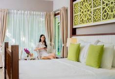 Bedroom 2 Le Charme Sukhothai Historical Park Resort 
