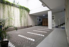 Bangunan 3 Kanwa Residence