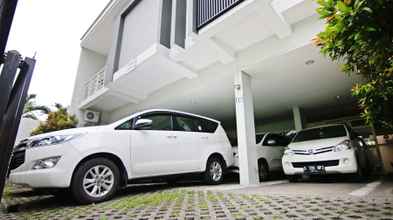 ภายนอกอาคาร 4 Kanwa Residence