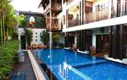 สระว่ายน้ำ 2 Viang Thapae Resort (SHA Plus+ Certified)