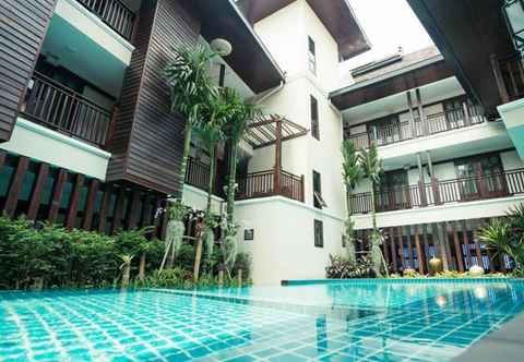 สระว่ายน้ำ Viang Thapae Resort (SHA Plus+ Certified)