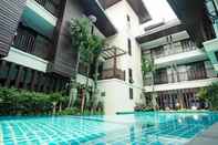 สระว่ายน้ำ Viang Thapae Resort (SHA Plus+ Certified)