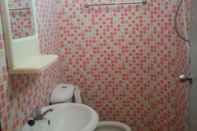 Toilet Kamar Sunny House Hua Hin