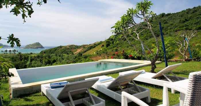 Bangunan Blue Monkey Villas Areguling