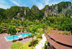 Swimming Pool 3 Aonang Phu Petra Resort, Krabi