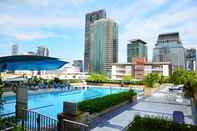 สระว่ายน้ำ Trinity Silom Hotel 