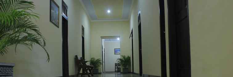 Lobby Hotel Sankita Syariah Ponorogo