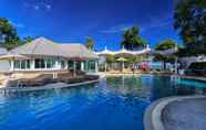 Swimming Pool 2 Pattaya Discovery Beach Hotel