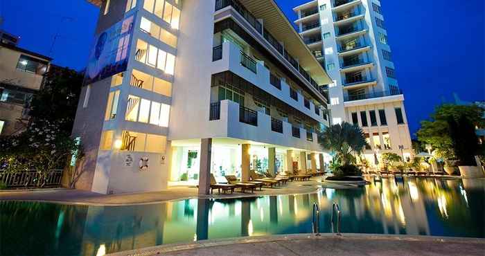 Bangunan Pattaya Discovery Beach Hotel