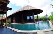 Swimming Pool 5 Kampoeng Bule