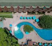 Swimming Pool 2 The Bayview Hotel Pattaya