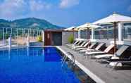 Swimming Pool 3 The ASHLEE Heights Patong Hotel & Suites (SHA Plus+)