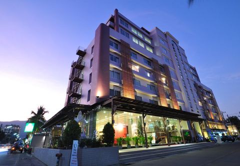 ภายนอกอาคาร Mayflower Grande Hotel Chiang Mai