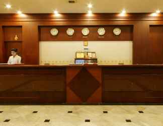 Lobi 2 Tarin Hotel