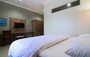 Kamar Tidur 7 Aries Biru Hotel & Villa