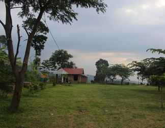 Luar Bangunan 2 Villa Pacet Kedaton at Damar Sewu Pacet