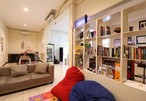 พื้นที่สาธารณะ MADOR Malang Dorm Hostel