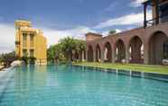 สระว่ายน้ำ 6 Villa Maroc Resort