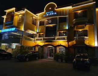 Exterior 2 Hotel Mahadria Syariah