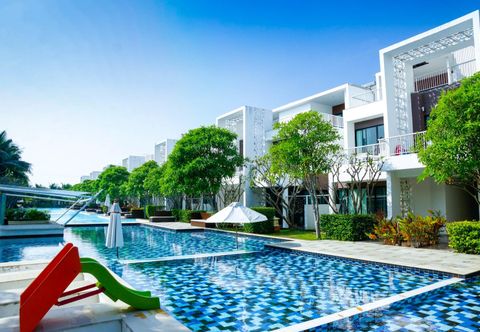 Swimming Pool Franjipani Resort Hua Hin