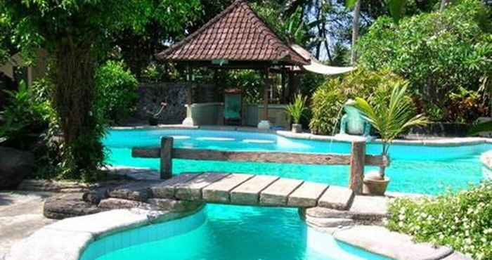 Swimming Pool Bali Kembali hotel