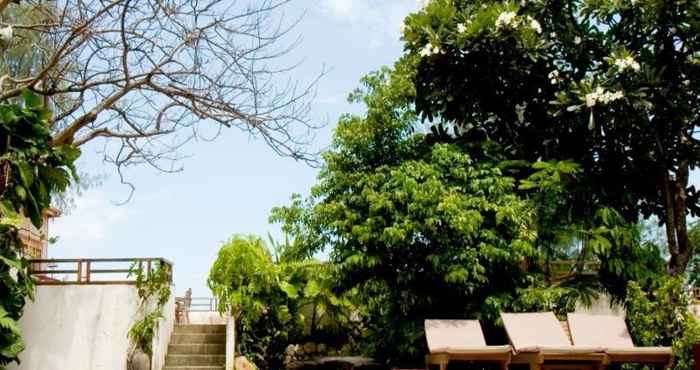 Swimming Pool Veranda Lodge