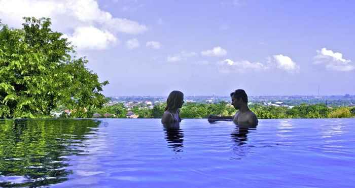 Swimming Pool Jimbaran Cliffs Private Hotel & Spa