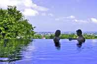 Swimming Pool Jimbaran Cliffs Private Hotel & Spa