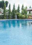 SWIMMING_POOL Thong's Inn Hotel Kualanamu