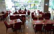 Restoran 7 Hotel Royal Queens