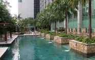 Kolam Renang 5 Amara Singapore