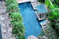 Swimming Pool Amara Singapore