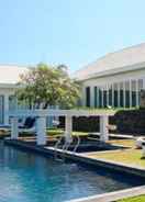 SWIMMING_POOL Villa 6 Karang Kembar