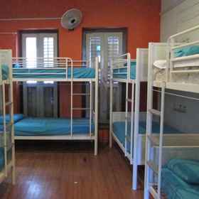 MKS Backpackers Hostel - Dalhousie Lane1 , 飯店Tocha Bistro | Alfresco Dining, Bar & Grill