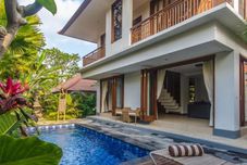 Swimming Pool Lameli Villas