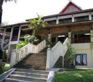 Bên ngoài 5 Ratu Hotel & Resort