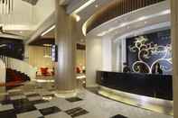 Lobby Brits Hotel Karawang