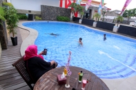 Swimming Pool Grand Dian Hotel Brebes