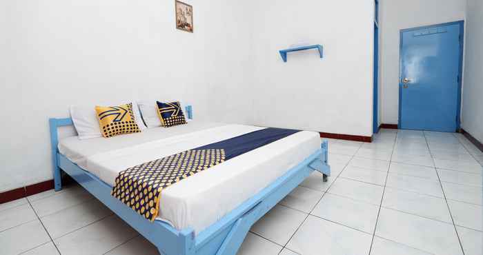 Kamar Tidur SPOT ON 2289 Hotel Saudara